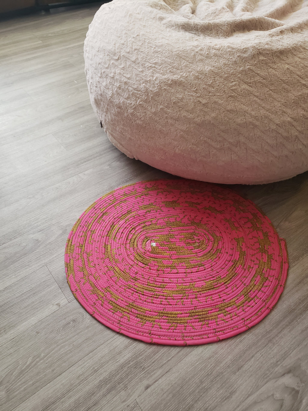 Neon Pink Tiger Reversible Kitchen Rug
